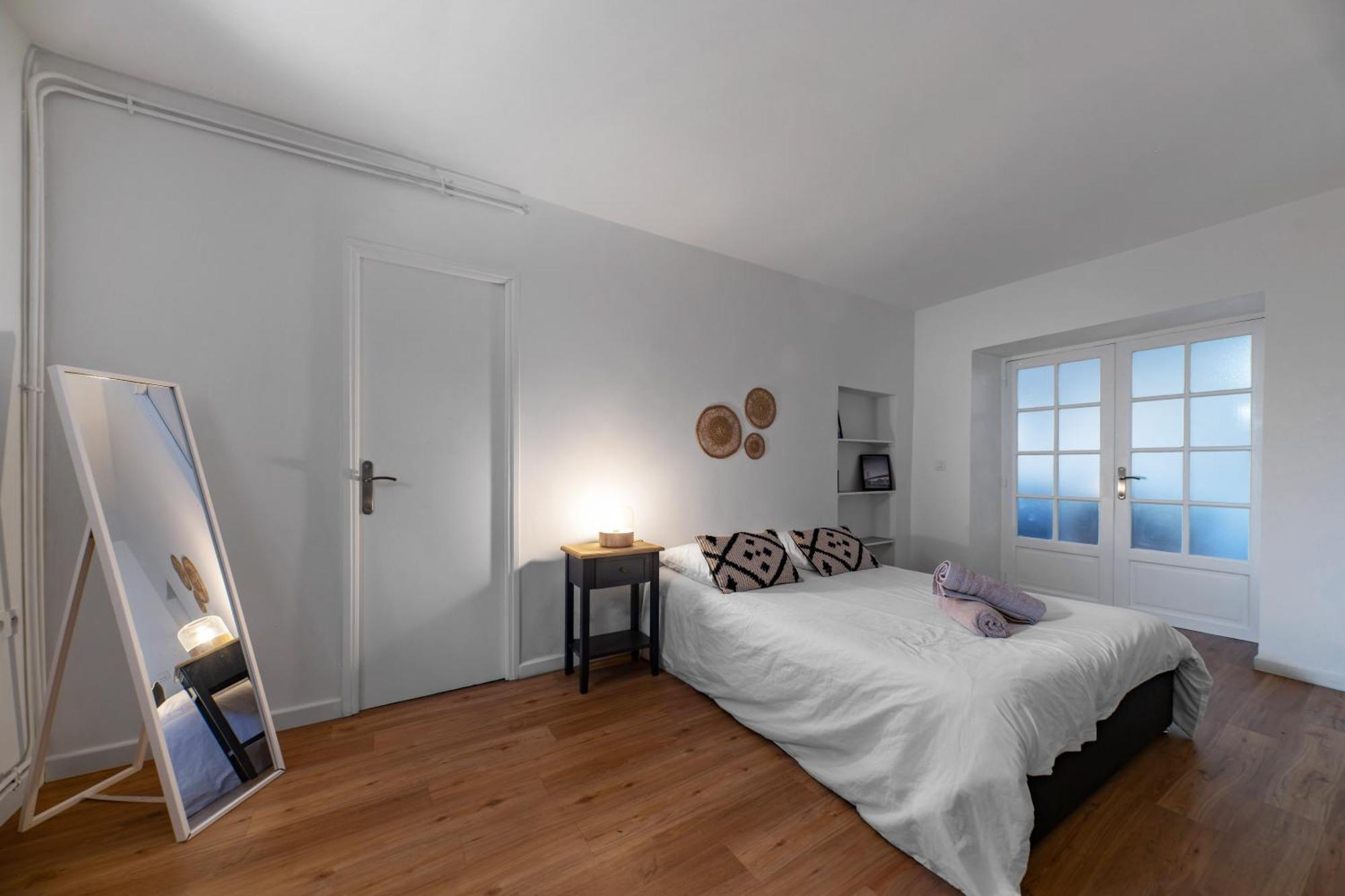 Le Celestin - Appartement 2 Chambres Avec Jardin En Centre Ville Виши Екстериор снимка